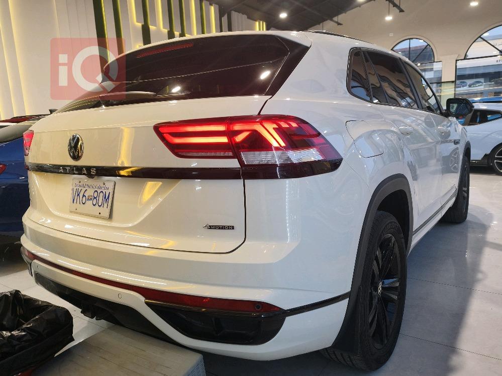 فولكسفاغن أطلس كروس سبورت